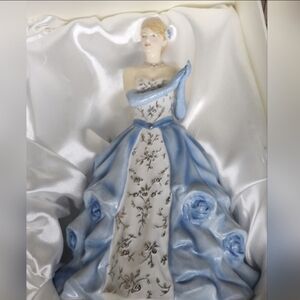 Royal Doulton – “Catherine”  Figurine –Figure of the Year 2012 – HN 5586